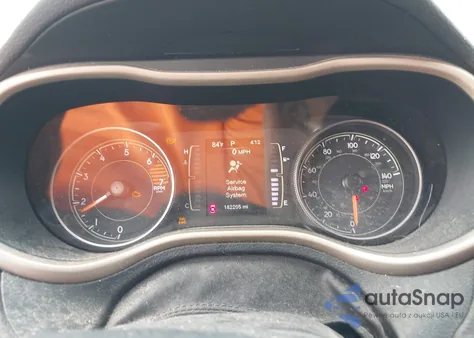 2017 Jeep Cherokee Latitude 4X4 z USA, uszkodzony, nr VIN 1C4PJMCB2HW512805